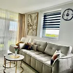 Apartament Violet Mestecǎneşti