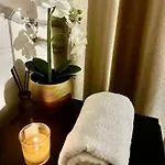 Violet Apartament