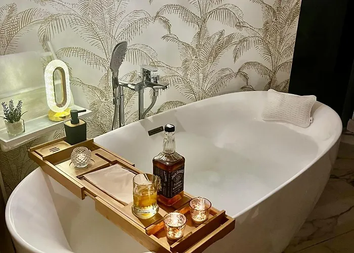 Violet * Nyíregyháza