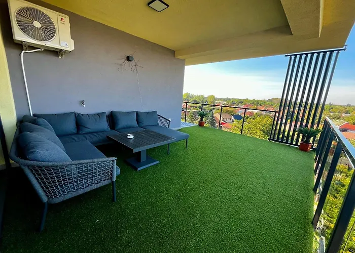 Violet Apartment *